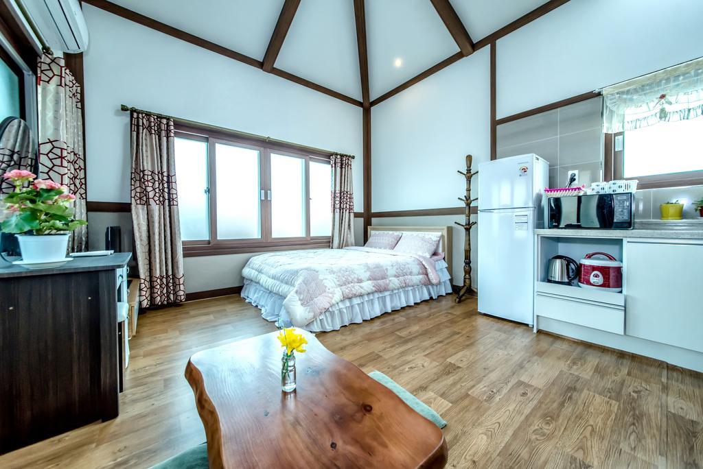 Willa Jeju Myung House Seogwipo Zewnętrze zdjęcie