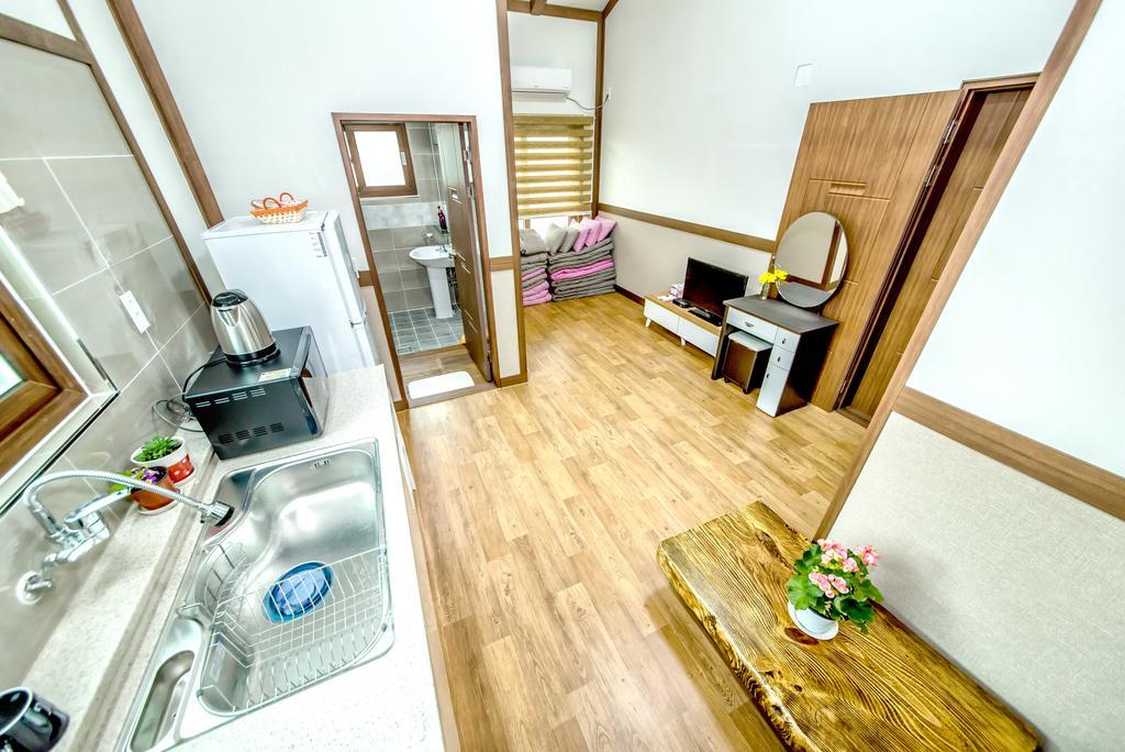Willa Jeju Myung House Seogwipo Zewnętrze zdjęcie