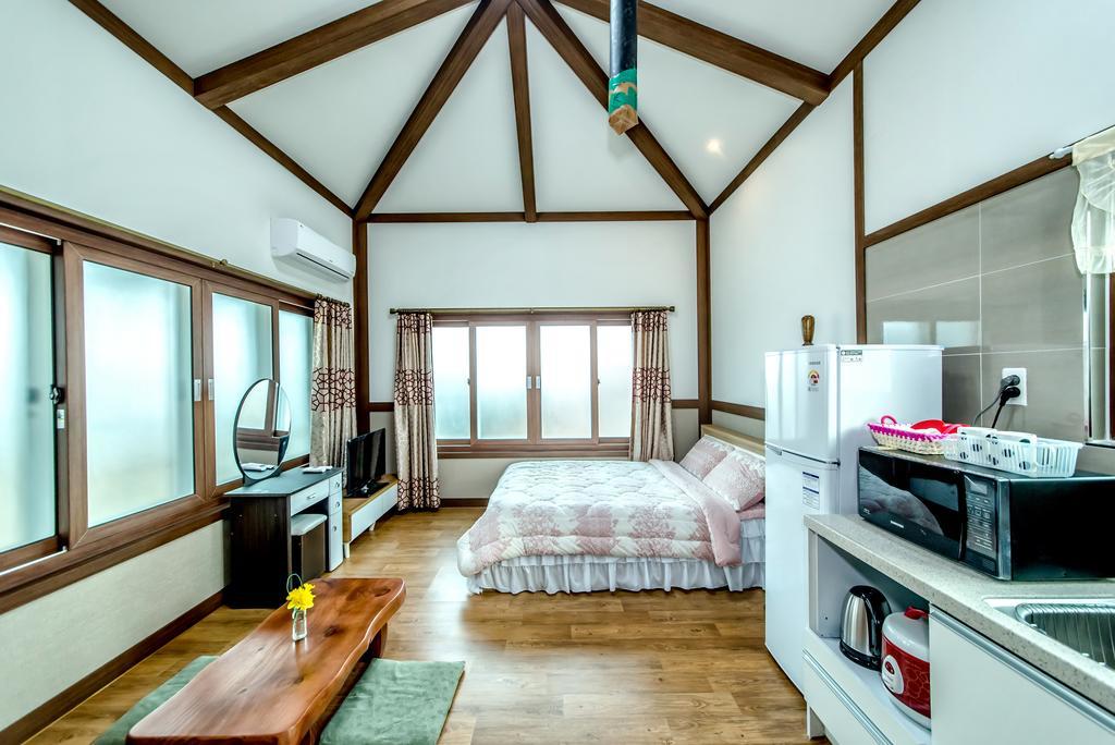 Willa Jeju Myung House Seogwipo Zewnętrze zdjęcie